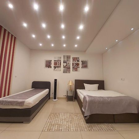 Gemuetliches J&L Apartment Nahe Des Hauptbahnhofes Baden-Baden Luaran gambar