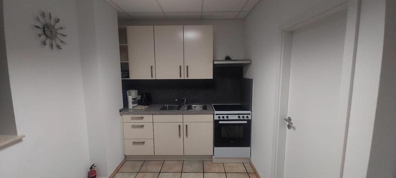 Gemuetliches J&L Apartment Nahe Des Hauptbahnhofes Baden-Baden Luaran gambar