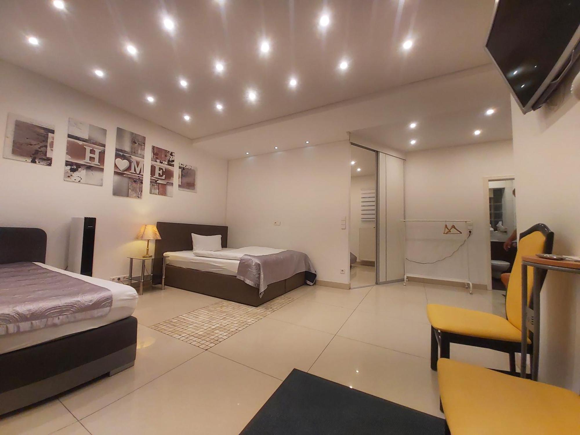 Gemuetliches J&L Apartment Nahe Des Hauptbahnhofes Baden-Baden Luaran gambar